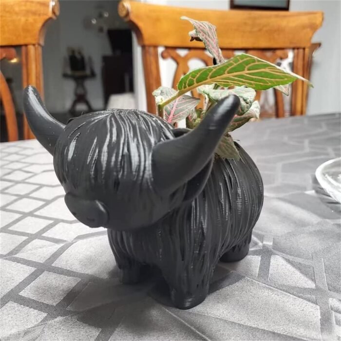 Highland Cow Flower Pot Statue Resin - Image 3