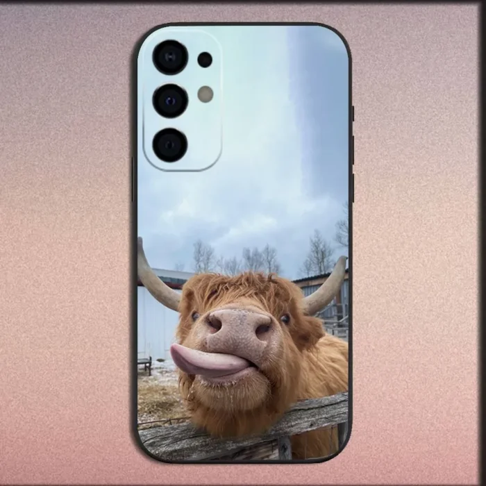 Highland Cow Phone Case For Samsung S25,S24,S21,S22,S23,S30,Ultra,S20,Plus,Fe,Lite,Note,10,9,5G 3