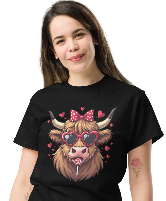 Cute Highland Cow hearts Valentine's Day Woman's classic tee