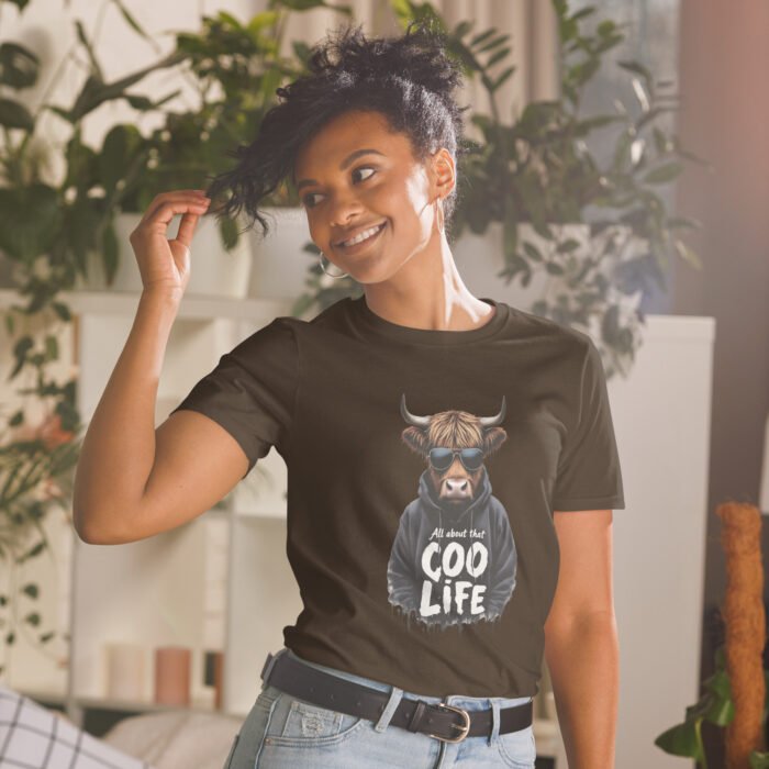All about that Coo life, Highland Cow Short-Sleeve Unisex T-Shirt - Image 7